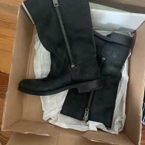 Black Heath Inside Zip Frye Boots, size 7.5